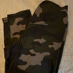 Offline Camo Leggings
